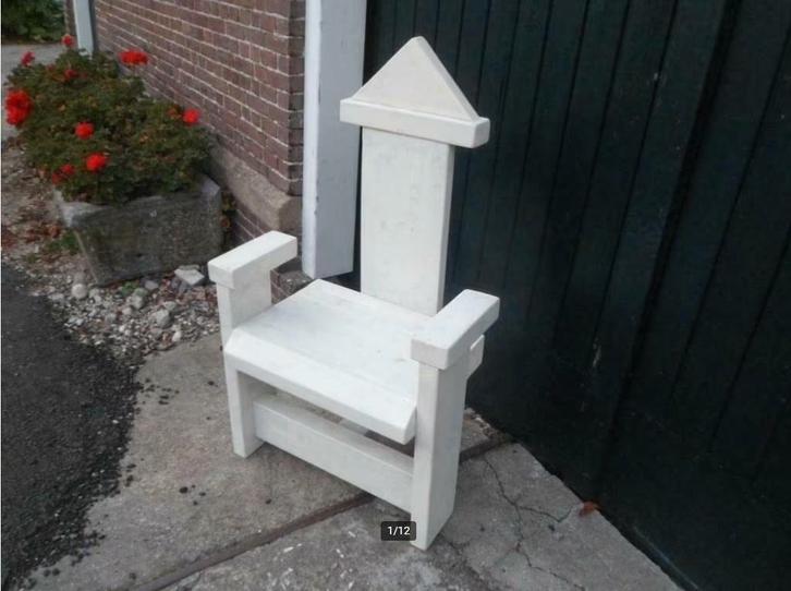 Uniek KINDERSTOELTJE, HOUTEN TROON 89 cm. hoog stoeltje kind, Kinderen en Baby's, Kinderkamer | Tafels en Stoelen, Gebruikt, Stoel(en)