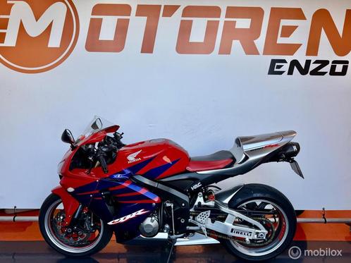 Honda CBR 600RR facelift mod. Akrapovic zeer nette staat!, Motoren, Motoren | Honda, Bedrijf, Sport, meer dan 35 kW