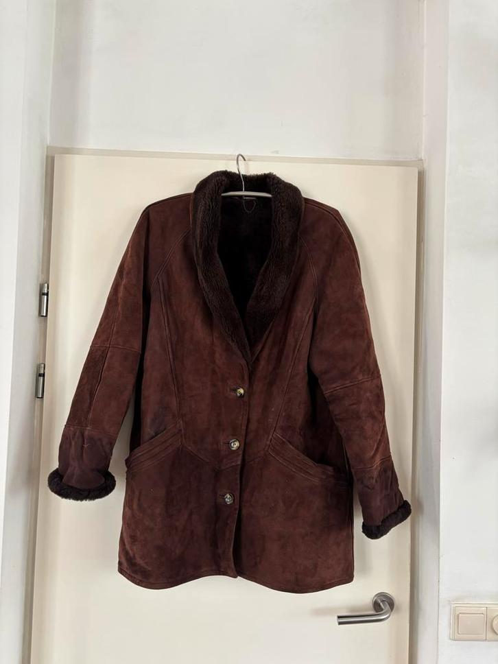 Lamsvel Jas Dames Maat 42/44, Kleding | Dames, Jassen | Winter, Gedragen, Maat 42/44 (L), Bruin, Verzenden