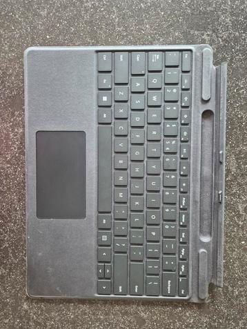 Surface SignatureTypecover pro 8, 9, X beschikbaar voor biedingen