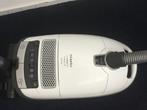 Miele C3 Silence, Ophalen of Verzenden, Gebruikt, Minder dan 1200 watt, Stofzuiger