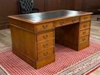 Klassiek Engels bureau #543, Huis en Inrichting, Bureaus, Ophalen of Verzenden, Zo goed als nieuw, Bureau