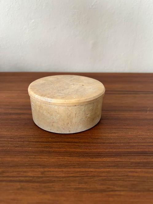Vintage doosje rond massief marmer sieradenschaaltje, Huis en Inrichting, Woonaccessoires | Schalen en Manden, Zo goed als nieuw
