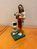 Guillermo Forchino ‘madame doctor’ beeldje, Ophalen of Verzenden, Zo goed als nieuw, Groter dan 1:32