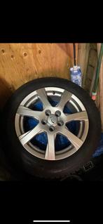 Volkswagen tiguan velgen met banden, Auto-onderdelen, Banden en Velgen, Banden en Velgen, 17 inch, Ophalen of Verzenden, 235 mm