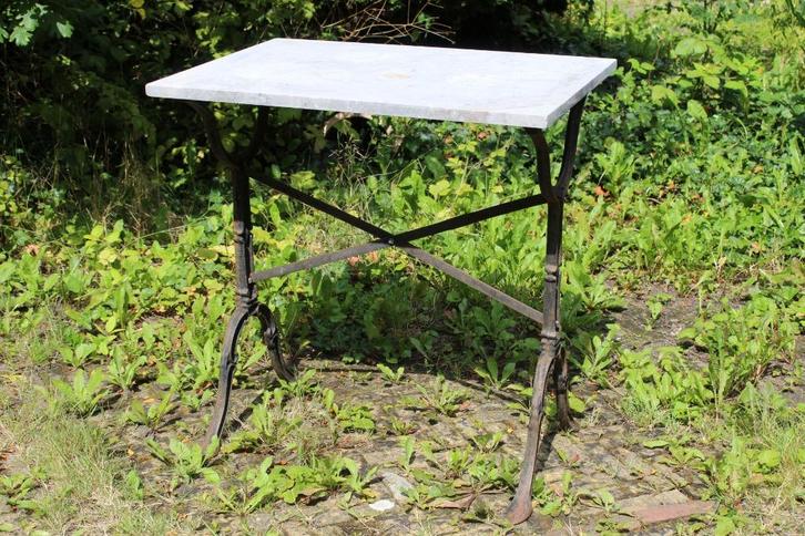 Brocante - Kleine tuintafel met marmeren blad!, Tuin en Terras, Tuinmeubel-accessoires, Gebruikt, Ophalen