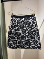 Vanilia rok zwart wit print 38, Maat 38/40 (M), Zwart, Ophalen of Verzenden, Zo goed als nieuw