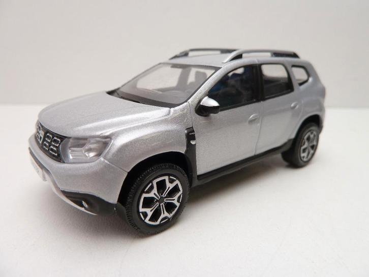Dacia Duster   '' Norev '', Hobby en Vrije tijd, Modelauto's | 1:43, Zo goed als nieuw, Auto, Norev, Ophalen of Verzenden
