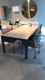 -BERT PLANTAGIE- Pedro Eiken tafel, Ophalen, 50 tot 100 cm, Vijf personen of meer, Rechthoekig