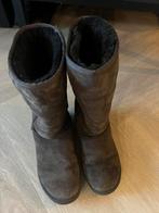 Donkerbruine UGG laarzen mt.40, Kleding | Dames, Ophalen, Hoge laarzen, UGG, Bruin