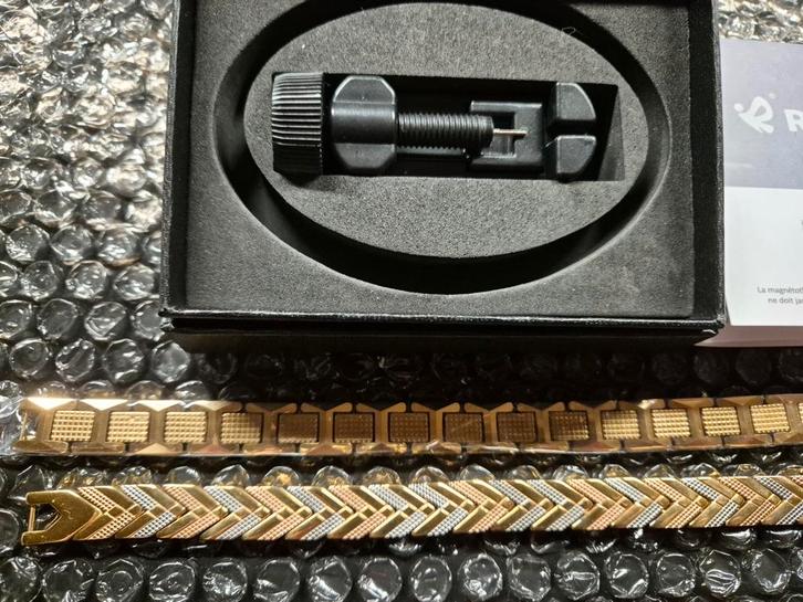 Gezocht een opkoper zie omschrijving!, Sieraden, Tassen en Uiterlijk, Armbanden, Nieuw, Ophalen