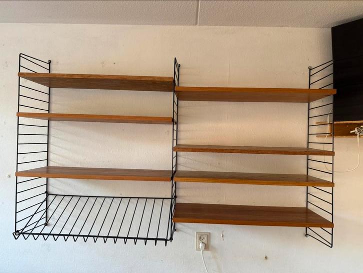 Nisse string wandkast, Huis en Inrichting, Woonaccessoires | Wandplanken en Boekenplanken, Gebruikt, Ophalen