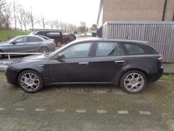 * Onderdelen Alfa Romeo 159 diverse modellen en uitvoering * beschikbaar voor biedingen