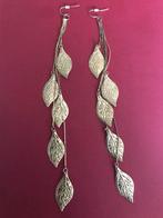 Oorhangers, Sieraden, Tassen en Uiterlijk, Oorbellen, Overige materialen, Hangers, Ophalen of Verzenden, Zo goed als nieuw