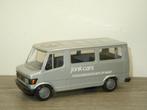 Mercedes 207D Jonk Cars Personenvervoer Maat - Conrad 1:50, Duitsland, Verzenden, Conrad, Conrad