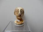 Albasten kopje uit Bactrië, circa 1000 voor Christus., Verzenden