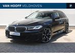 BMW 5 Serie Touring 540i xDrive High Executive M Sport Autom, Gebruikt, 334 pk, 109 €/maand, Zwart