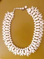 Vintage collier van witte glaskralen, Sieraden, Tassen en Uiterlijk, Antieke sieraden, Ophalen, Overige materialen, Ketting