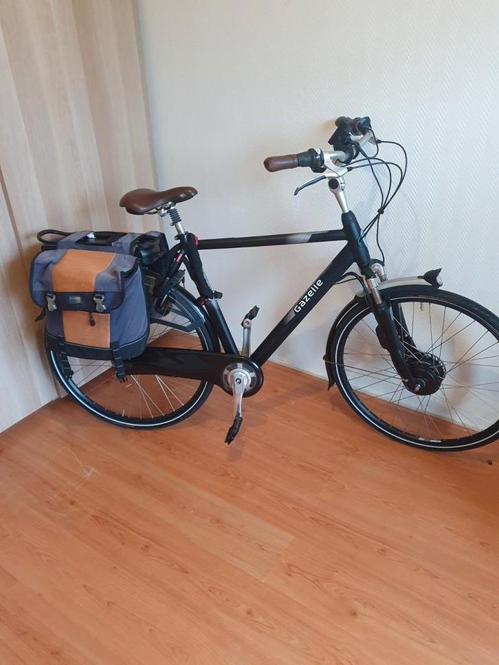 Tekoop gazelle elektrische fiets, Fietsen en Brommers, Fietsaccessoires | Fietstassen, Zo goed als nieuw, Ophalen of Verzenden