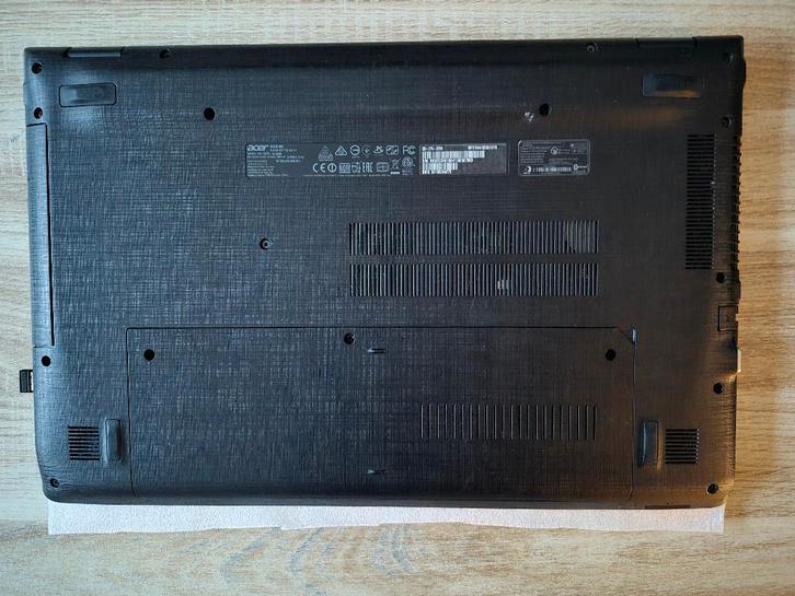 acer E5-774 17 inch, Computers en Software, Windows Laptops, Zo goed als nieuw, 17 inch of meer, SSD, 2 tot 3 Ghz, 8 GB, Qwerty