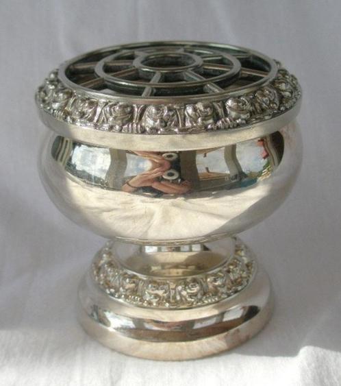 Rozenbowl - Rozensteker IANTHE (2831), Antiek en Kunst, Curiosa en Brocante, Ophalen
