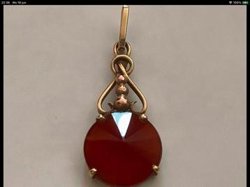 Art Deco vintage Kettinghanger edelsten Carneool , 14 k goud beschikbaar voor biedingen