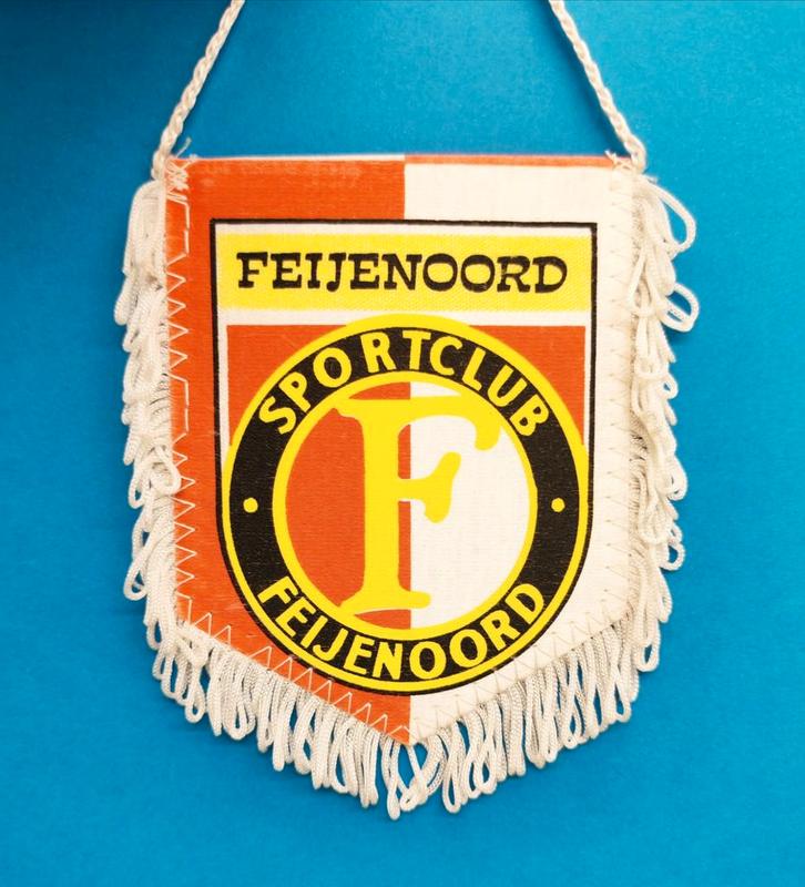 1970s-1980s Feyenoord Feijenoord Rotterdam voetbal vaan, Verzamelen, Sportartikelen en Voetbal, Zo goed als nieuw, Vaantje of Sjaal