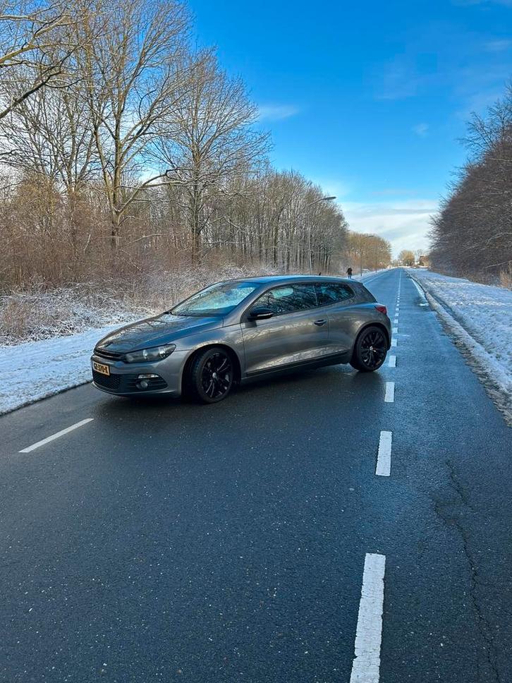 Volkswagen Scirocco 1.4 TSI 90KW BMT 2011 Grijs, Auto's, Volkswagen, Particulier, Scirocco, ABS, Achteruitrijcamera, Airbags, Airconditioning