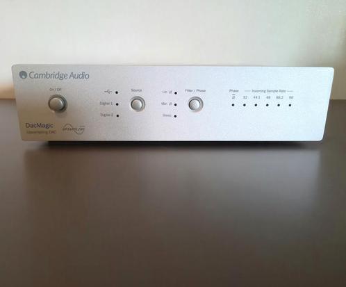 CAMBRIDGE AUDIO DACMAGIC UPSAMPLING DAC / 2X WOLFSON / XLR, Audio, Tv en Foto, Converters, Zo goed als nieuw, Ophalen of Verzenden