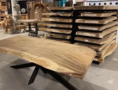 Suar boomstam tafel blad met spinvoet massief uit een stuk, Huis en Inrichting, Tafels | Eettafels, Ophalen of Verzenden