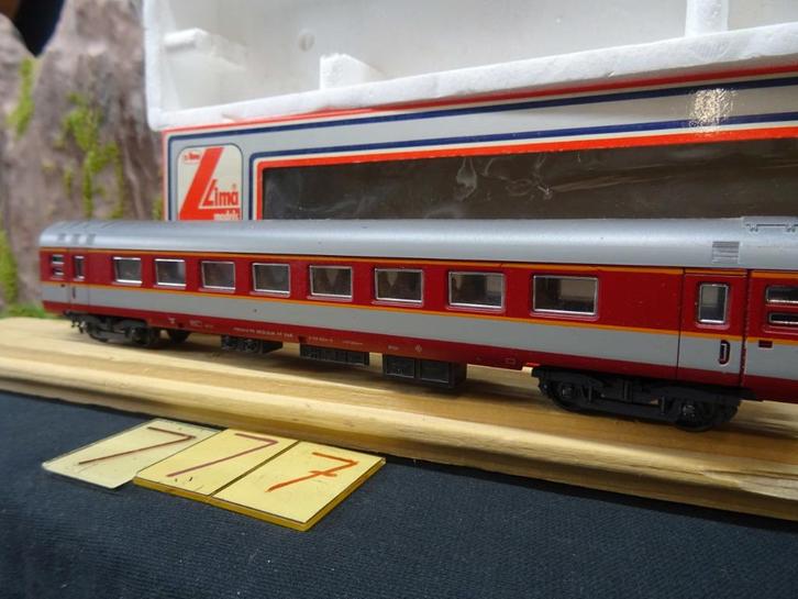 5777=Lima rijtuig van de Franse spoorwegen.1310, Hobby en Vrije tijd, Modeltreinen | H0, Zo goed als nieuw, Gelijkstroom, Lima
