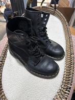 Nette zwarte enkellaarsjes dr martens maat 37, Kleding | Dames, Ophalen of Verzenden, Zo goed als nieuw, Zwart, Lage of Enkellaarzen