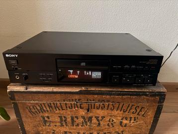 Sony ES CD-speler - Topklasse! beschikbaar voor biedingen