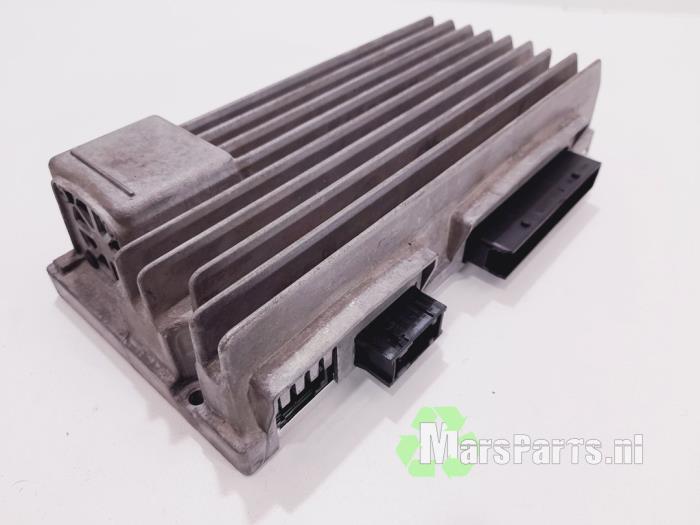 Radio versterker van een Audi A4, Auto-onderdelen, Elektronica en Kabels, Audi, Gebruikt, 6 maanden garantie, 12 maanden garantie