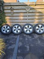 Volvo XC40 Velgen met goede zomerbanden 235/55 R18, Auto-onderdelen, Banden en Velgen, 18 inch, Gebruikt, Banden en Velgen, Ophalen of Verzenden