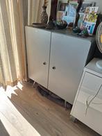Kast grijs retro look, Ophalen, Gebruikt