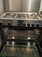 Bijna nieuwe Smeg 5 pits gasfornuis!, Witgoed en Apparatuur, Fornuizen, Ophalen, 60 cm of meer, Gas, Vrijstaand