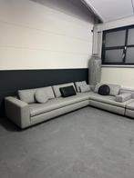 Showroommodel Design on Stock Vilaz | Stof Capri, Ophalen, Vierpersoons of meer, Hoekbank, Design on Stock, Eyye, Rolf Benz, Leolux, Artifort