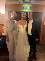 Champagne kleurig jumpsuits  merk Vera Mont maat 46, Ophalen, Zo goed als nieuw, Maat 46/48 (XL) of groter, Beige