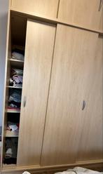 Ruime kledingkast met schuifdeuren, Huis en Inrichting, Ophalen, Gebruikt, 200 cm of meer, 150 tot 200 cm