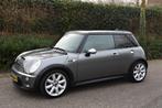 MINI Mini 1.6 Cooper S | 163PK | LEDER | CLIMA | STOELVERW., Voorwielaandrijving, Gebruikt, Zwart, 4 cilinders