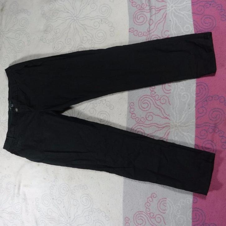 Nette zwarte broek mt 40. Merk MNG collection, Kleding | Dames, Broeken en Pantalons, Zo goed als nieuw, Maat 38/40 (M), Zwart