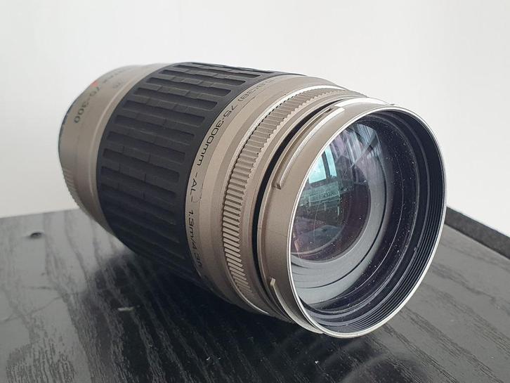 Pentax FA-J lens 4.5 75-300mm zoom, Audio, Tv en Foto, Fotografie | Lenzen en Objectieven, Gebruikt, Groothoeklens, Zoom, Ophalen of Verzenden