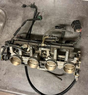 Diverse onderdelen van suzuki gsxr 1000 k3 k4 beschikbaar voor biedingen