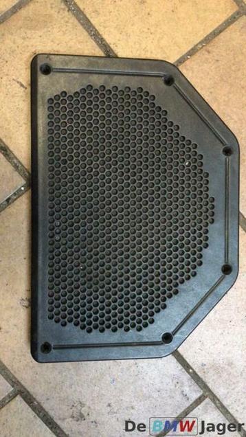 Subwoofer afdekkap BMW 3-serie E90 E91 E92 6925337 beschikbaar voor biedingen