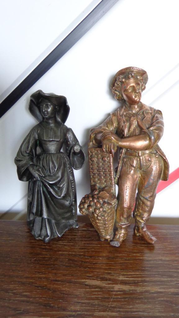 Antiek metalen beeldjes Man en Vrouw, Antiek en Kunst, Curiosa en Brocante, Ophalen