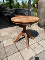 Houten wijntafel / bijzettafel, Ophalen, Rond, 55 tot 75 cm, Zo goed als nieuw