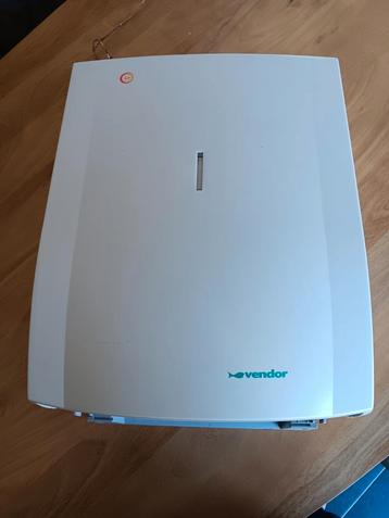 Vendor Handdoekrol Dispenser - Nieuw in Doos beschikbaar voor biedingen