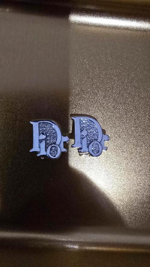 Dior Oorbellen met Strass, Sieraden, Tassen en Uiterlijk, Oorbellen, Gebruikt, Knopjes of Stekers, Overige materialen, Zilver