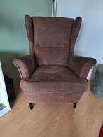 Ikea Strandmon fauteuil bruin kunstleer, Huis en Inrichting, Fauteuils, Ophalen, Hout, Gebruikt, 75 tot 100 cm